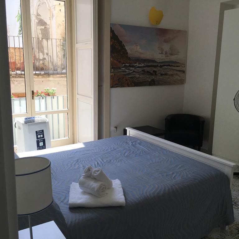L'Infinito Bed & Breakfast Salerno Ngoại thất bức ảnh