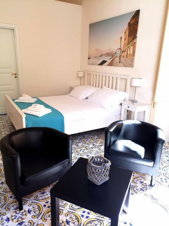 L'Infinito Bed & Breakfast Salerno Ngoại thất bức ảnh