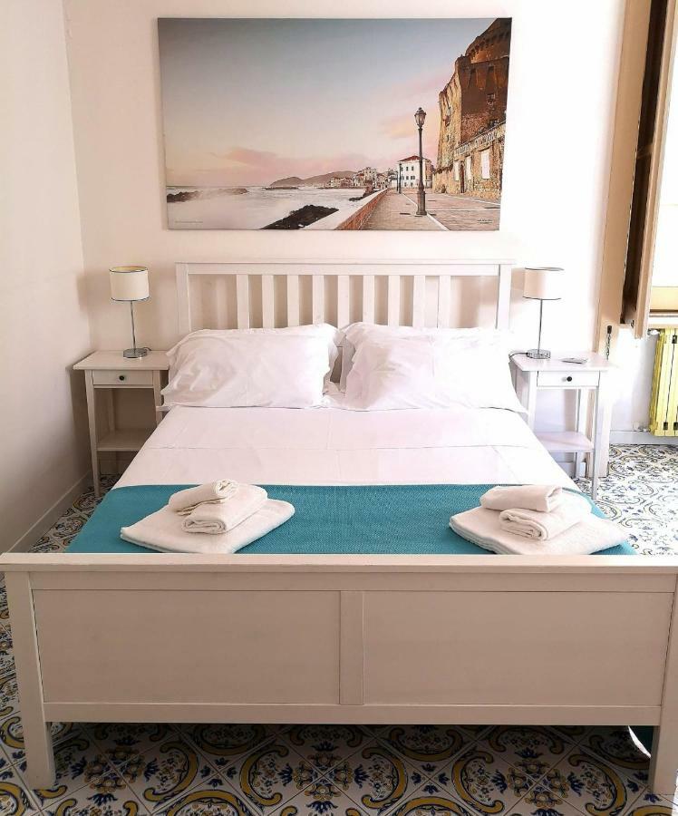 L'Infinito Bed & Breakfast Salerno Ngoại thất bức ảnh