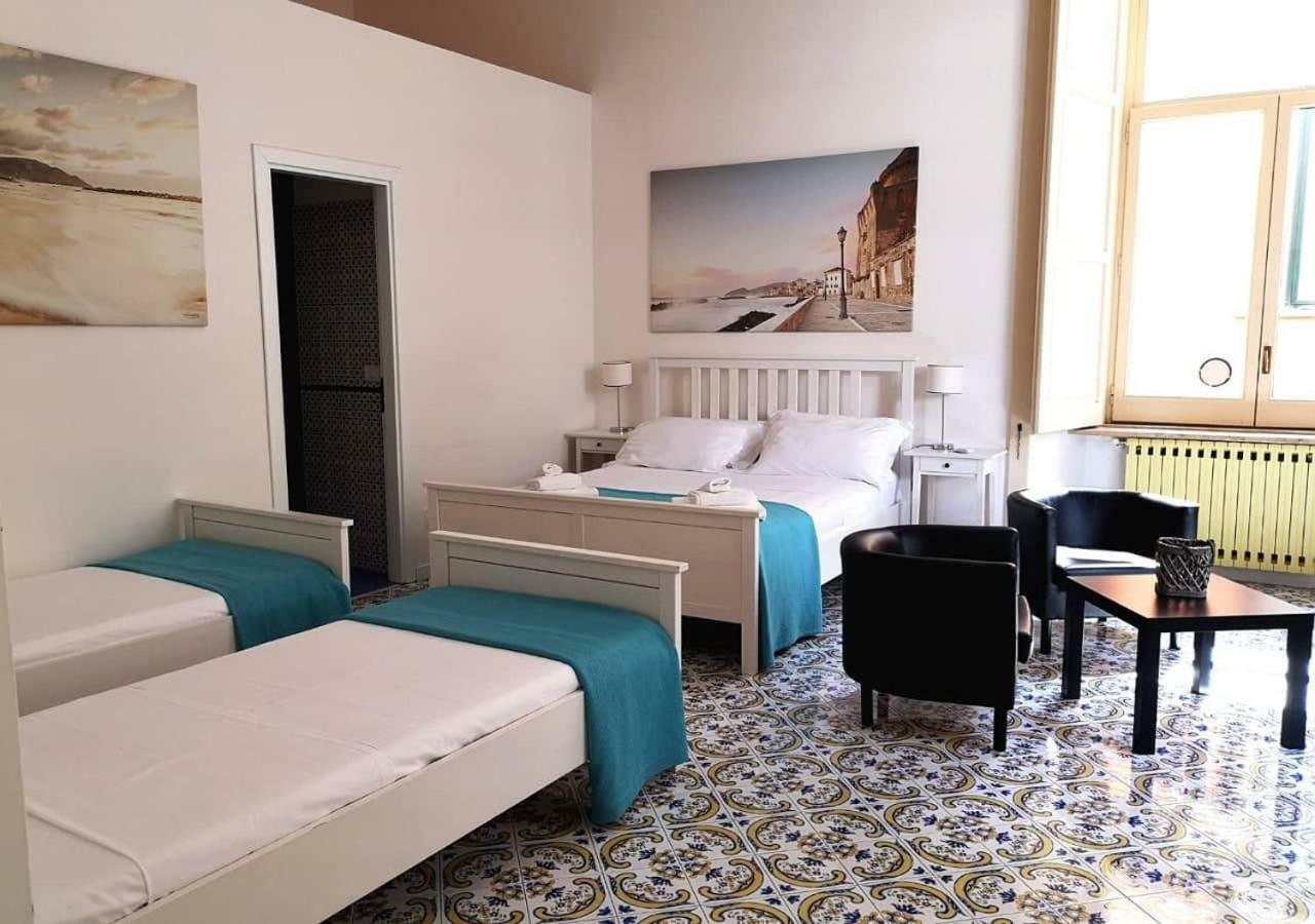 L'Infinito Bed & Breakfast Salerno Ngoại thất bức ảnh