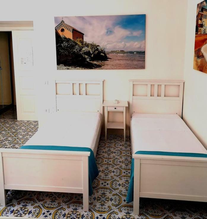 L'Infinito Bed & Breakfast Salerno Ngoại thất bức ảnh